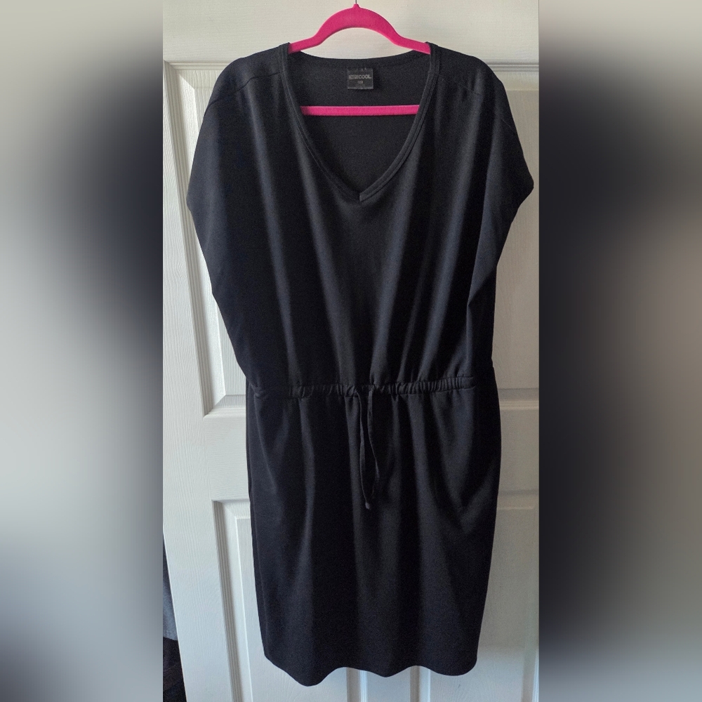 32 Degrees Black Midi Dress WITH POCKETS